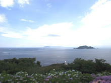 大分関崎灯台から佐田岬を望む