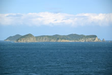 蒲生田岬からの前島
